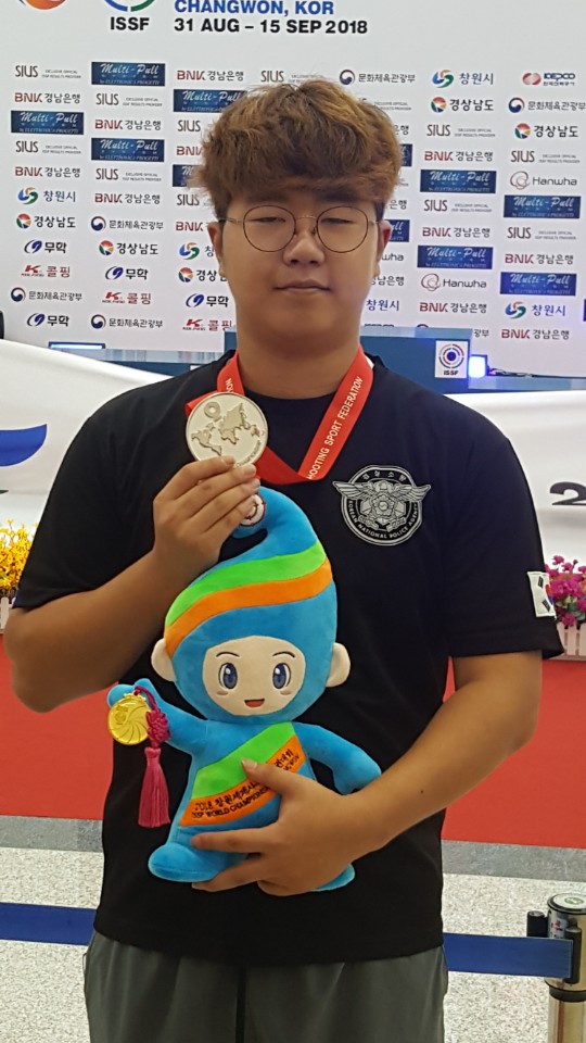 경찰·소방행정학부 신현진, ‘2018 창원 세계사격선수권대회’ 서 은메달, 동메달!